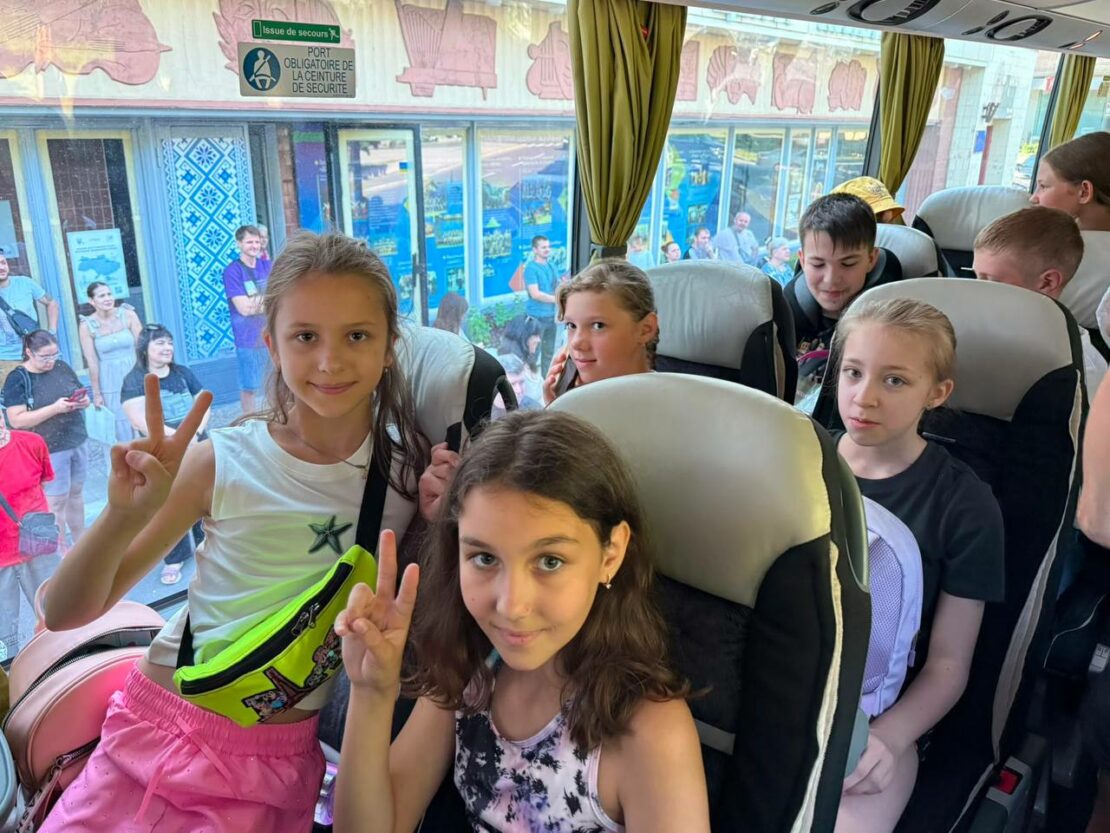 Харківські спортсмени вирушили на відпочинок до Франції (фото)
