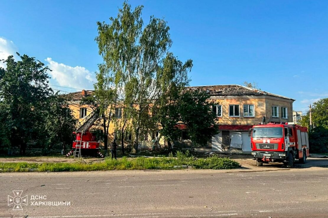 Троє людей постраждали внаслідок ворожої атаки на Балаклію