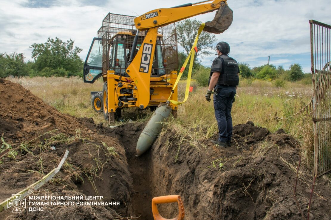 У північному передмісті Харкова вилучили дві полутонні бомби