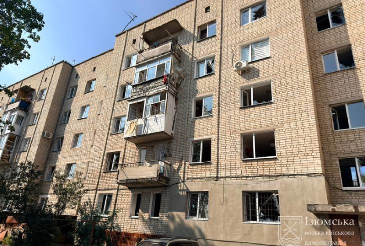 Росіяни атакували Ізюм: загинула людина, поранено дитину