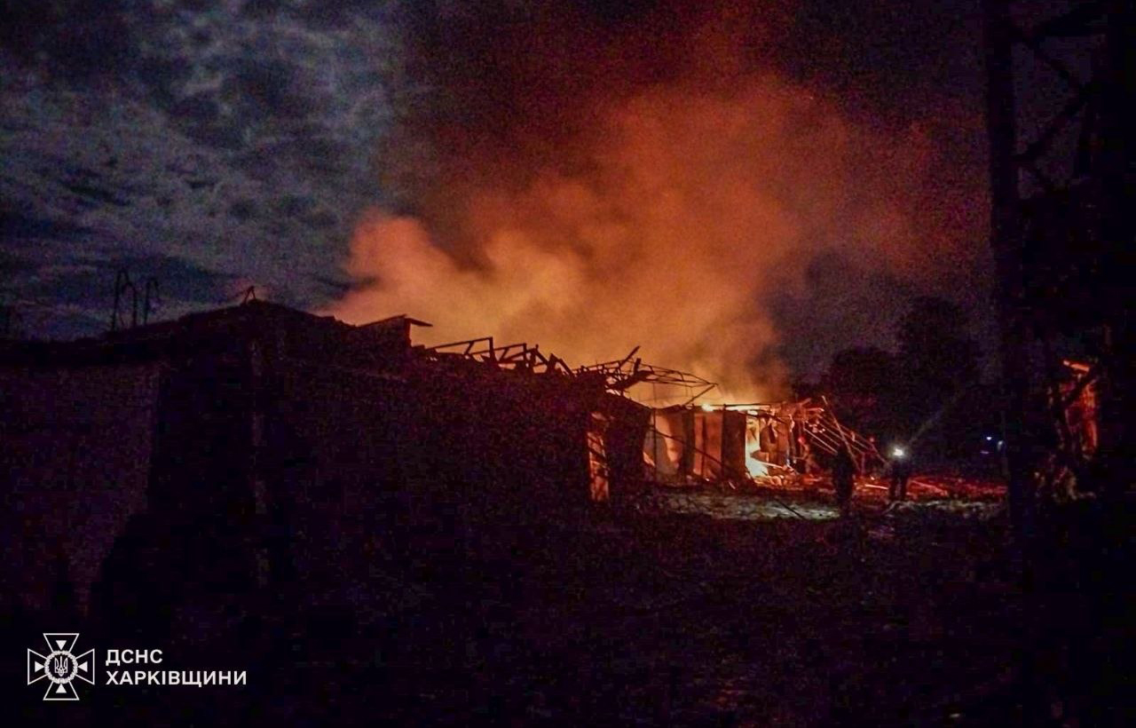 В Ізюмському районі ліквідували пожежі після обстрілів