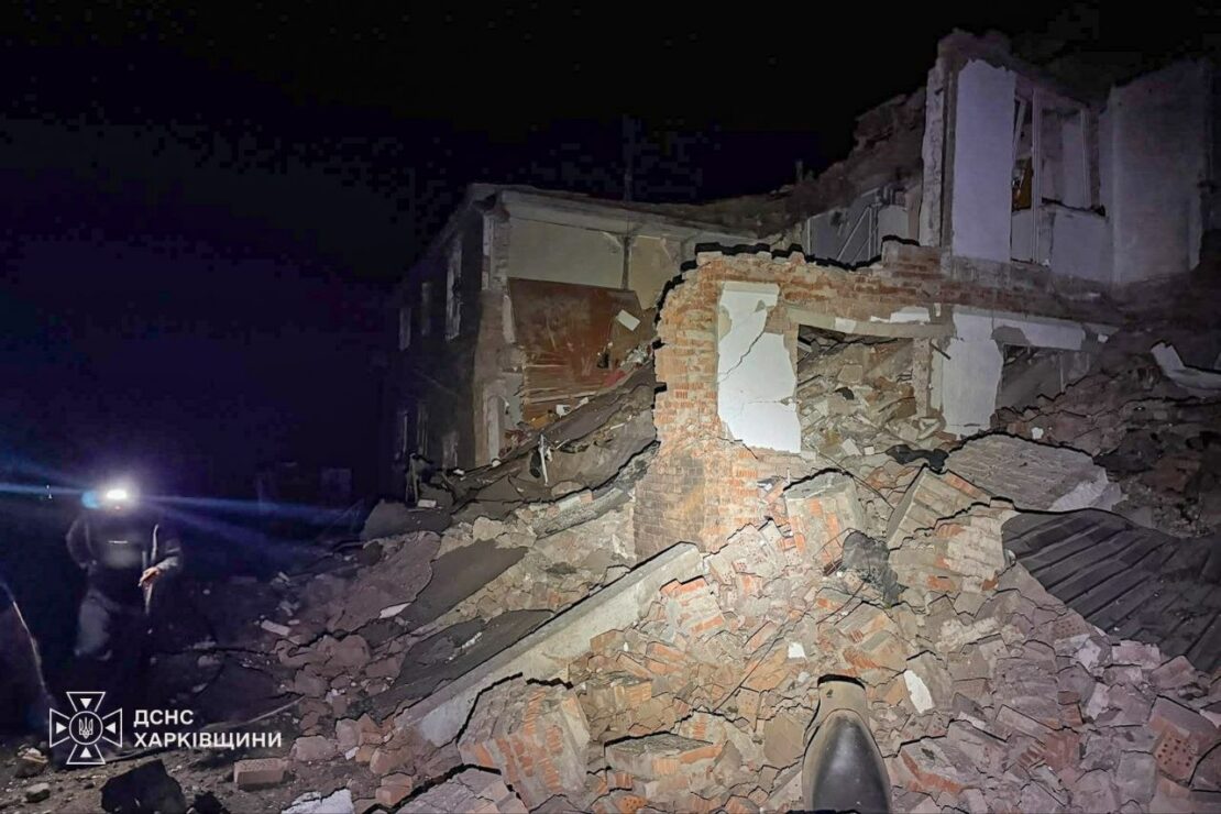 Окупанти вдарили КАБами по місту Ізюм: є постраждалі (фото)