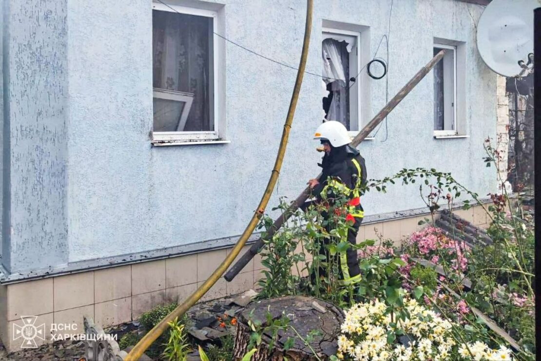 В Ізюмському районі ліквідували пожежі після обстрілів (фото)