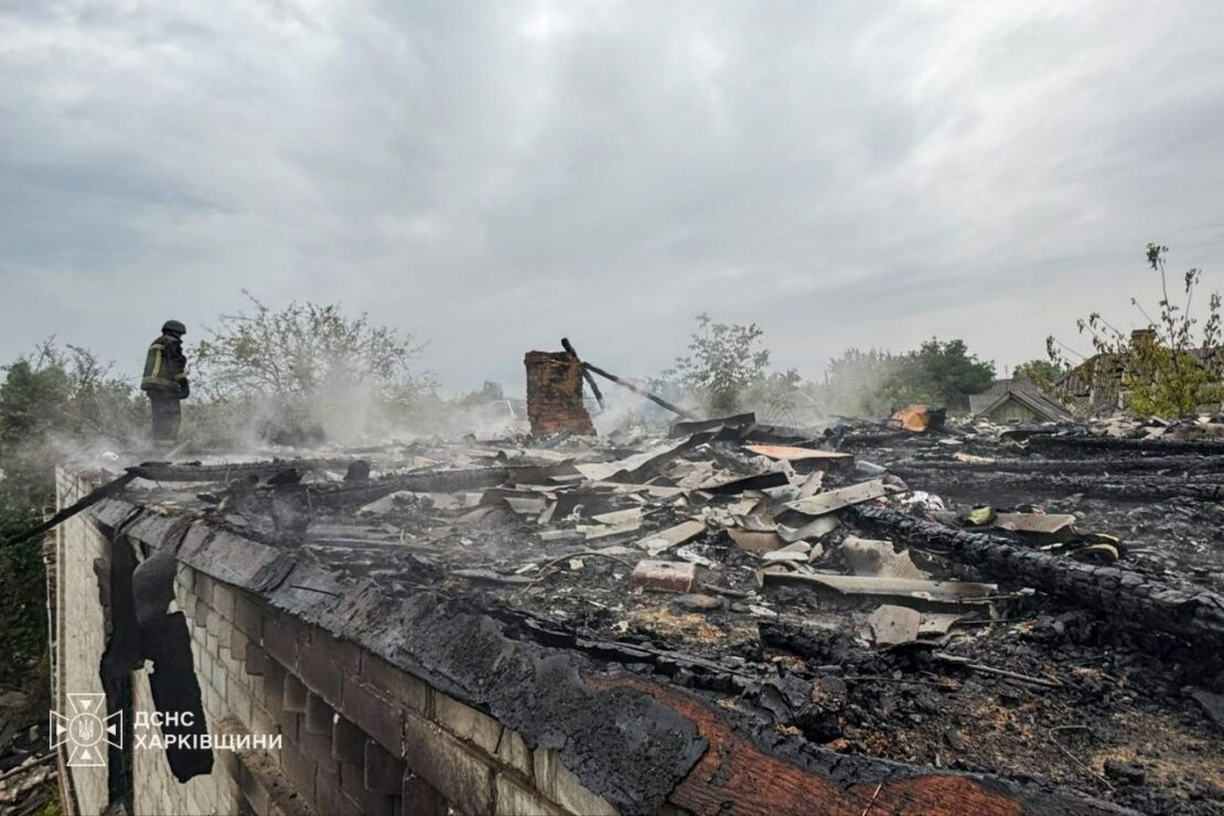 Окупанти вдарили КАБами по місту Ізюм: є постраждалі (фото)