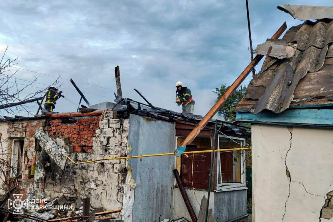 В Ізюмському районі ліквідували пожежі після обстрілів (фото)