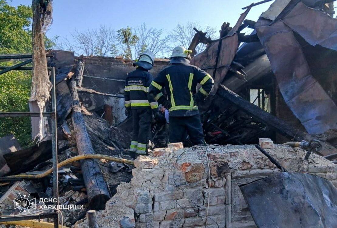 Наслідки російського удару по селу Катеринівка на Харківщині