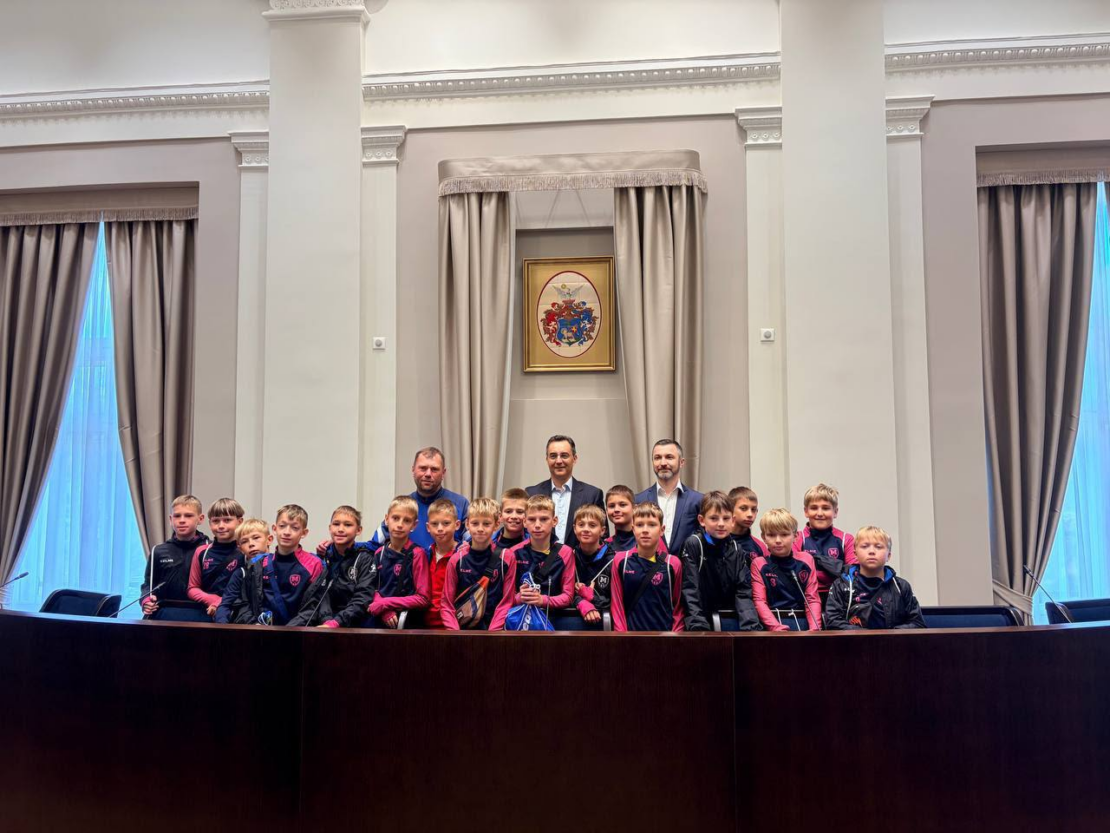 Юні харківські футболісти побували на тренувальних зборах у місті-побратимі Дебрецен (фото)