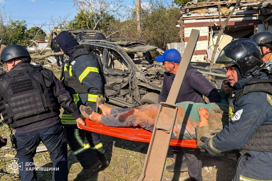 Наслідки удару по Чугуєву на Харківщині: постраждали двоє людей (фото)