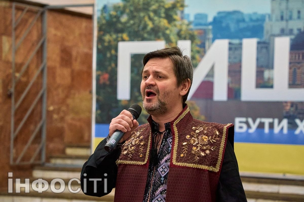 У харківському метро пройшов концерт до Дня захисників і захисниць України (фото)