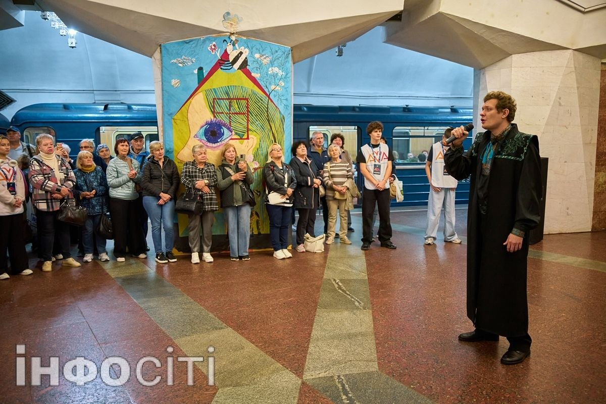 У харківському метро пройшов концерт до Дня захисників і захисниць України (фото)
