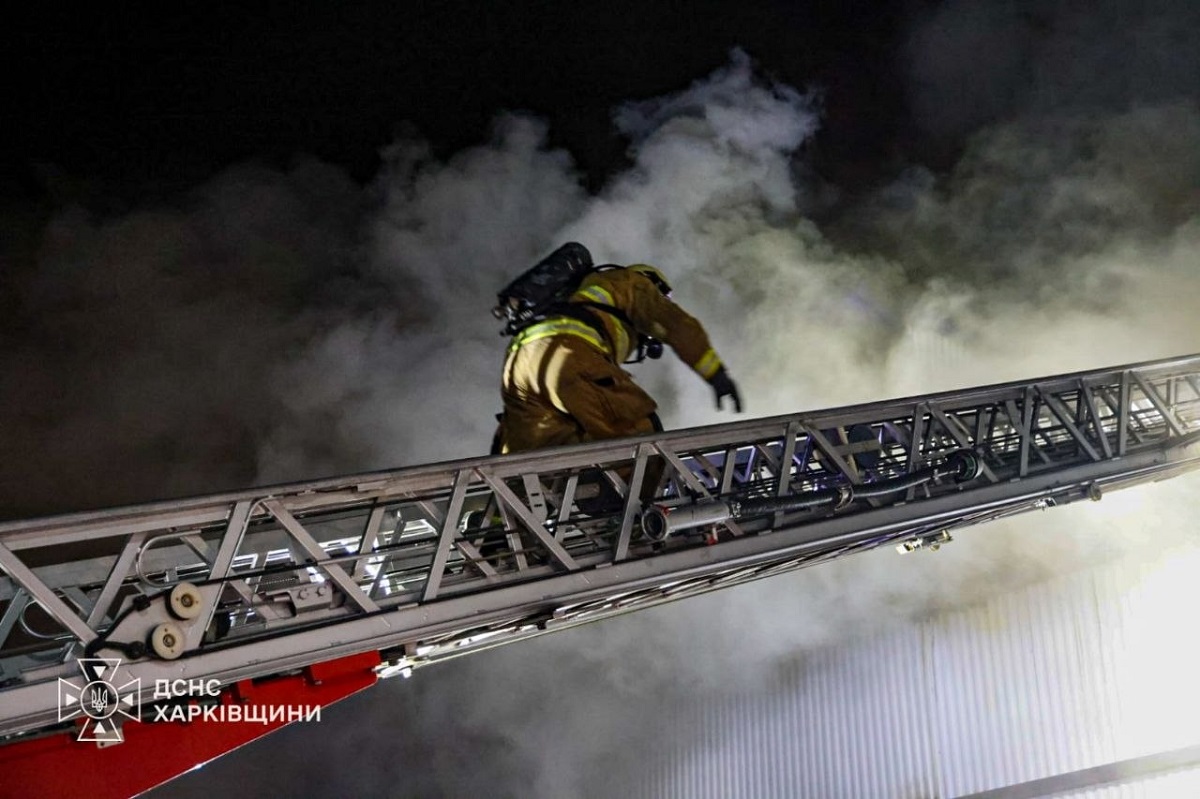 Вночі армія рф атакувала підприємство у Харкові