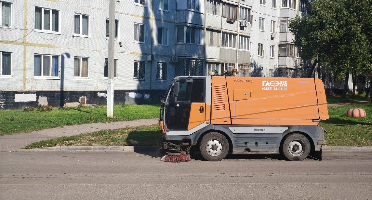 КП «Шляхрембуд» утримує вулично-дорожню мережу Харкова