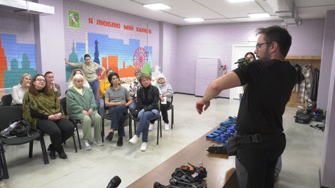 «Зупинка кровотеч» – тренінг з домедичної допомоги від парамедика зі Швейцарії
